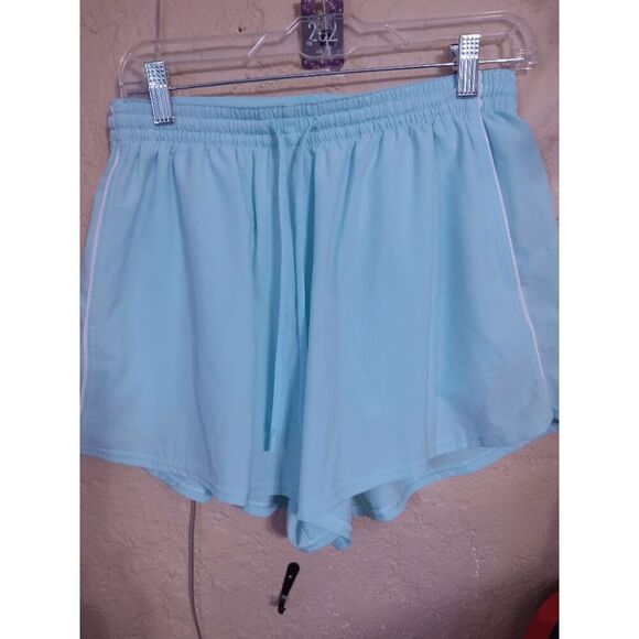 262- EUC Size 8 Lululemon Lightweight High-Rise Relaxed Short 3" *Long Liner - Picture 3 of 3